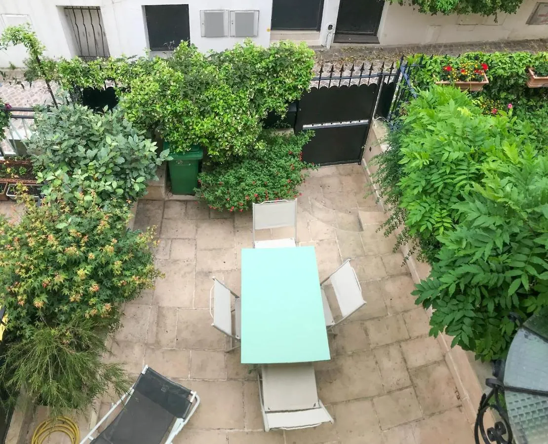 Charming Townhouse With Garden In The City Of Love Παρίσι 0*,